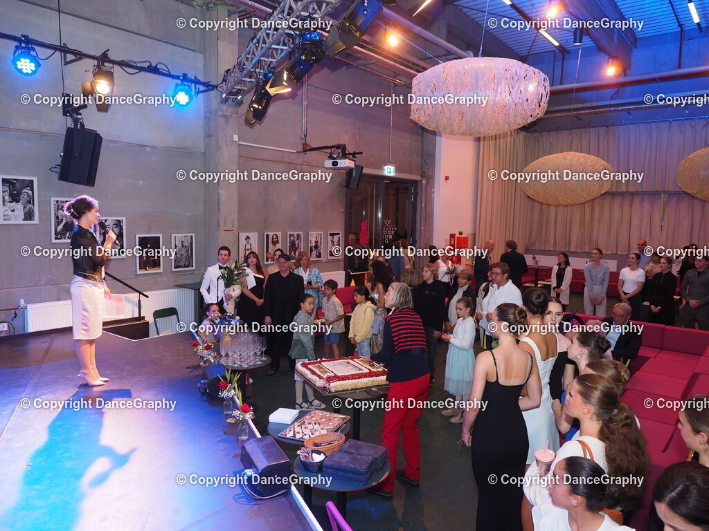 P7261633 | DanceGraphy - Realisiert mit Pictrs.com