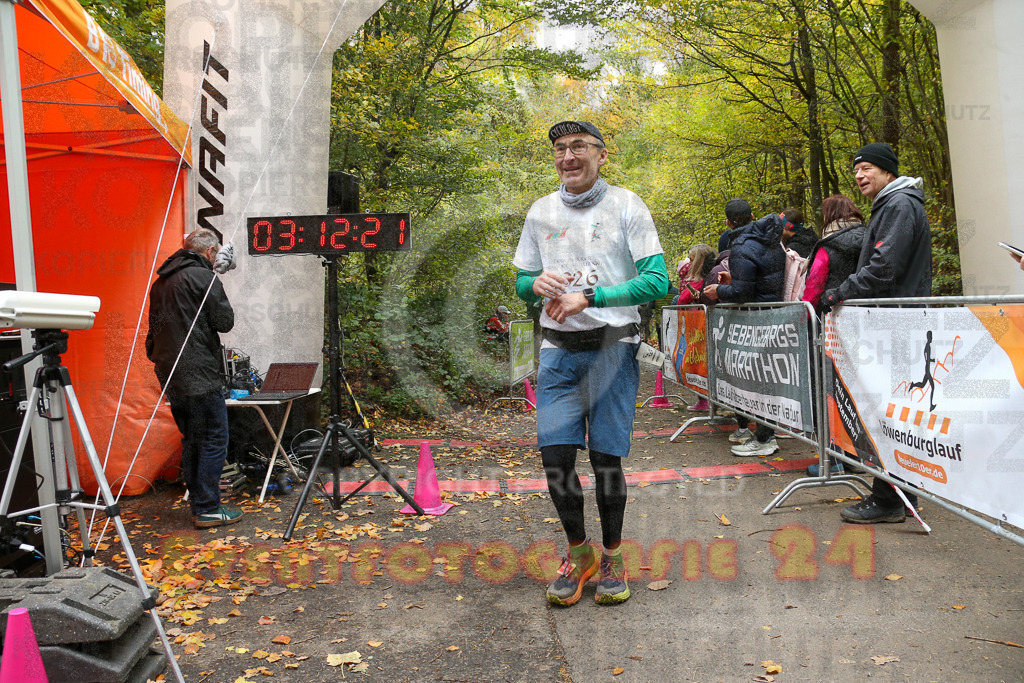 251026_1314_EX1_2927 | Sportfotografie im Rhein-Sieg Kreis, Köln, Bonn, NRW, Rheinland Pfalz, Hessen, etc. Unser Tätigkeitsfeld umfasst den Laufsport vom Volkslauf über den Marathon, Duathlon, Triathon bis zum Ultralauf wie Kölnpfad Ultra oder Schindertrail.