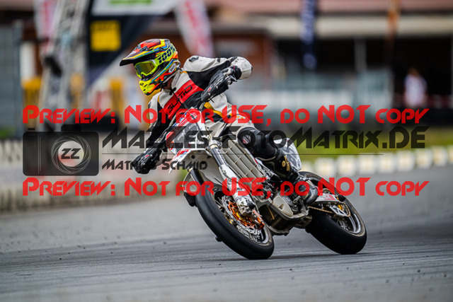 MaZZes_FotoMatrix_220813_8015 | UE40