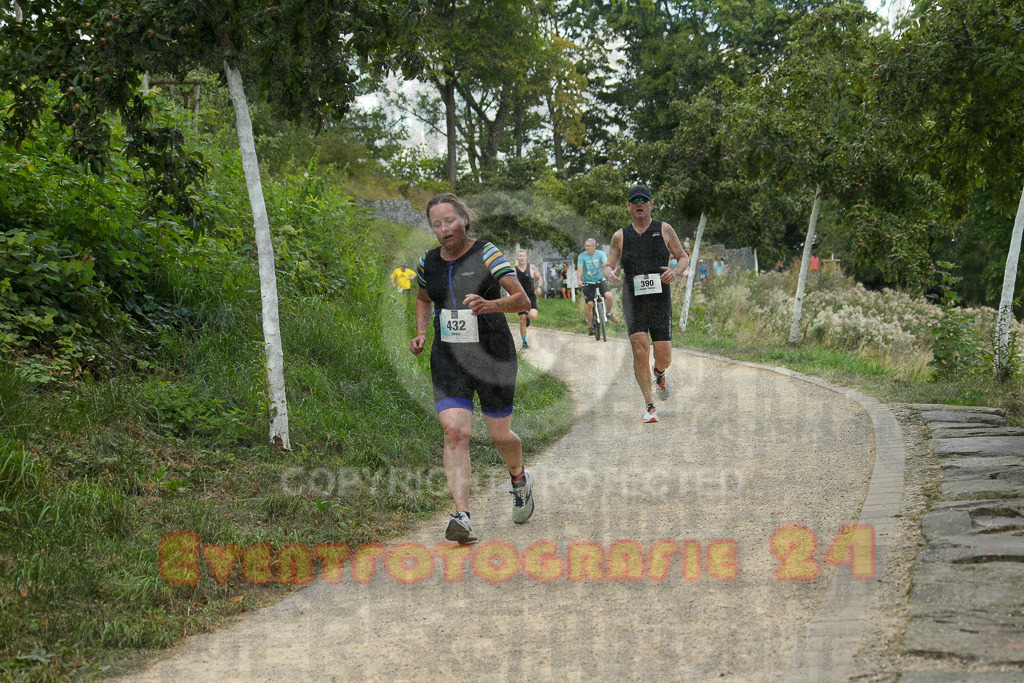 250824_1402_EX1_4753 | Sportfotografie im Rhein-Sieg Kreis, Köln, Bonn, NRW, Rheinland Pfalz, Hessen, etc. Unser Tätigkeitsfeld umfasst den Laufsport vom Volkslauf über den Marathon, Duathlon, Triathon bis zum Ultralauf wie Kölnpfad Ultra oder Schindertrail.