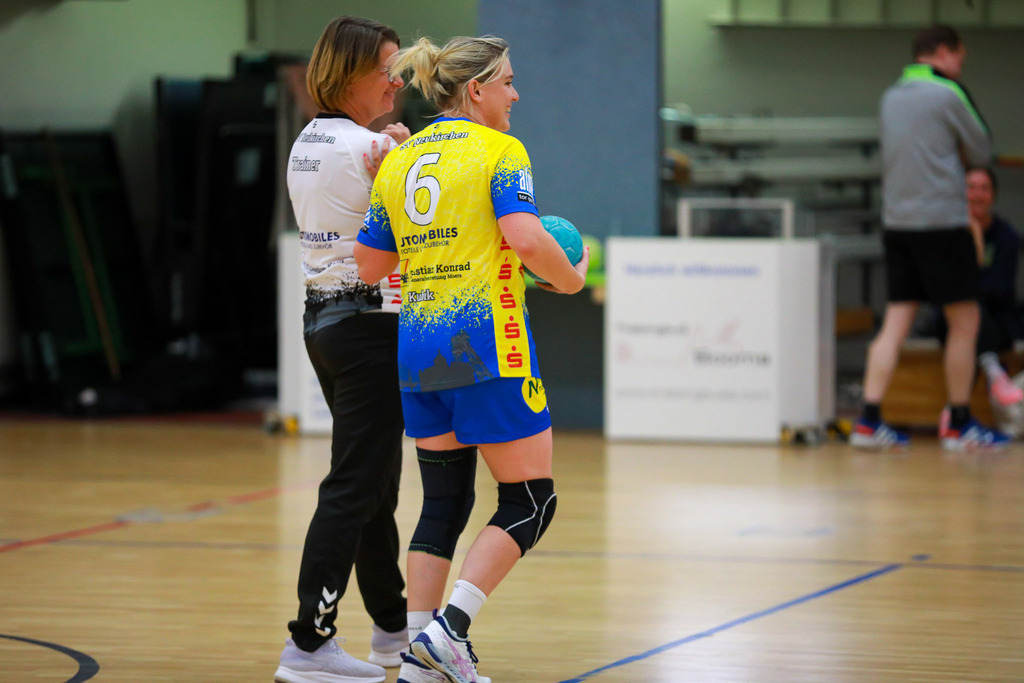 HcTvRhedeII_SvNeukirchen_150924_009 | Bildergalerie von Sport-Ereignissen aber auch von weiteren spannenden Dingen - nicht nur vom Niederrhein. In Anlehnung an den bekannten Spruch von Hanns Dieter Hüsch heißt das Motto: "Niederrhein ist überall".  - Realisiert mit Pictrs.com