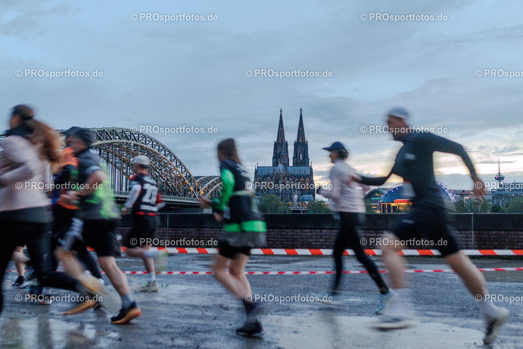 23. Nachtlauf des ASV Koeln; Koeln, 13.05.26 | Impressionen vom 23. Nachtlauf des ASV Koeln am 13.05.26 in der  von Koeln (Deutschland). Foto: BEAUTIFUL SPORTS/Bernd Hoffmann