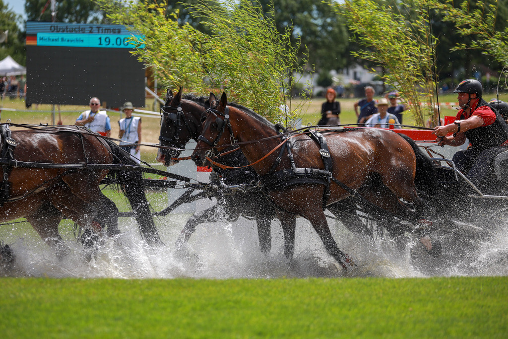 12_MichaelBrauchleGER_05 | Bildergalerie von Sport-Ereignissen aber auch von weiteren spannenden Dingen - nicht nur vom Niederrhein. In Anlehnung an den bekannten Spruch von Hanns Dieter Hüsch heißt das Motto: "Niederrhein ist überall".  - Realisiert mit Pictrs.com