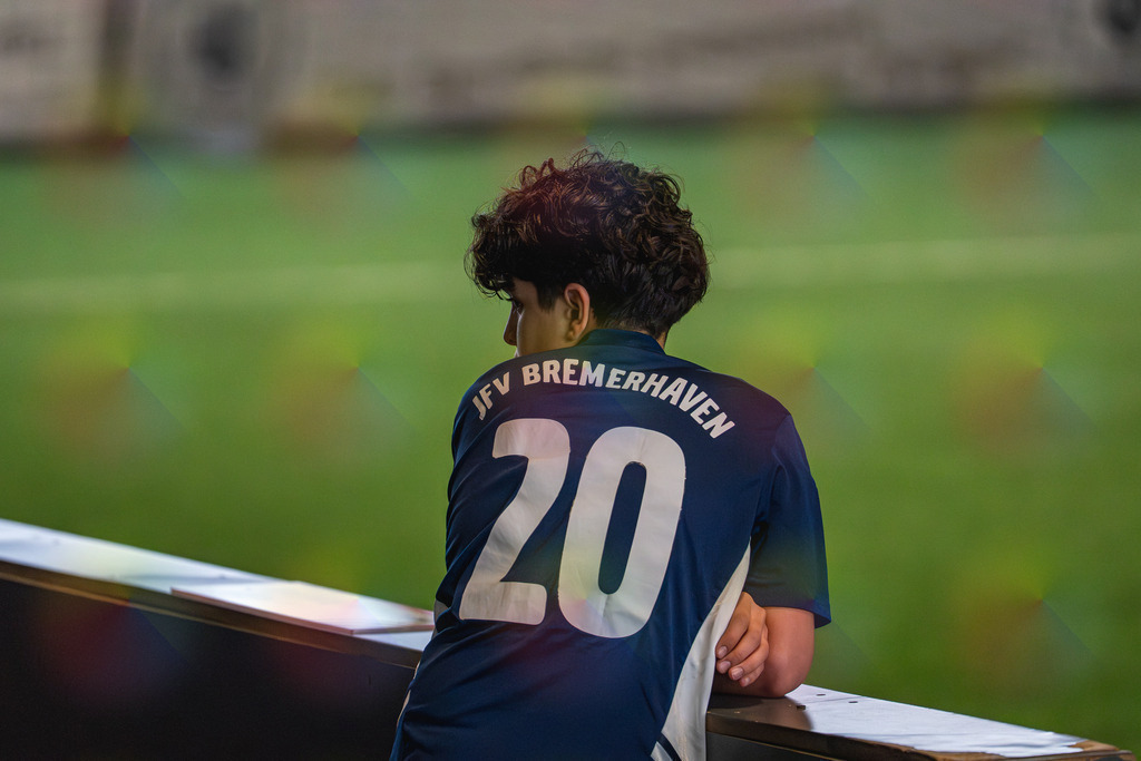 blr.pics-327 | Professionelle Fußball- und Sportfotografie. Spielbilder online ansehen und kaufen – Einzelbilder oder komplette Galerien in hoher Qualität. - Realisiert mit Pictrs.com