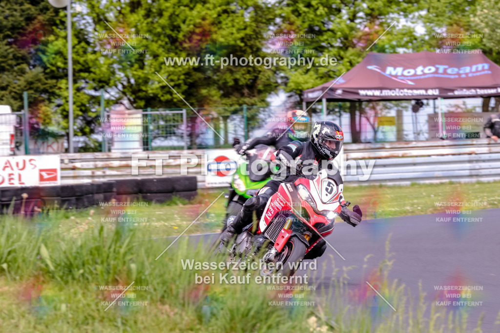 MotoTeamVBK-20867 | Hier findet Ihr Bilder von Touristenfahrten auf der Nürburgring Nordschleife oder von anderen Veranstaltungen die ich besucht habe. Viel Spass beim Durch Schauen 