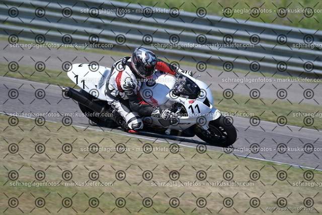 26BT01-0168 | 011 - Realisiert mit Pictrs.com