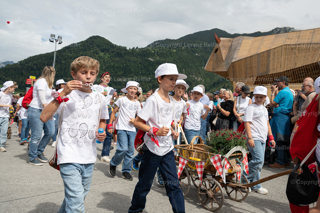 Schwingen -  ESAF Freitag Festumzug 2025 | Mollis, 29.8.25, Schwingen - ESAF Freitag Festumzug.