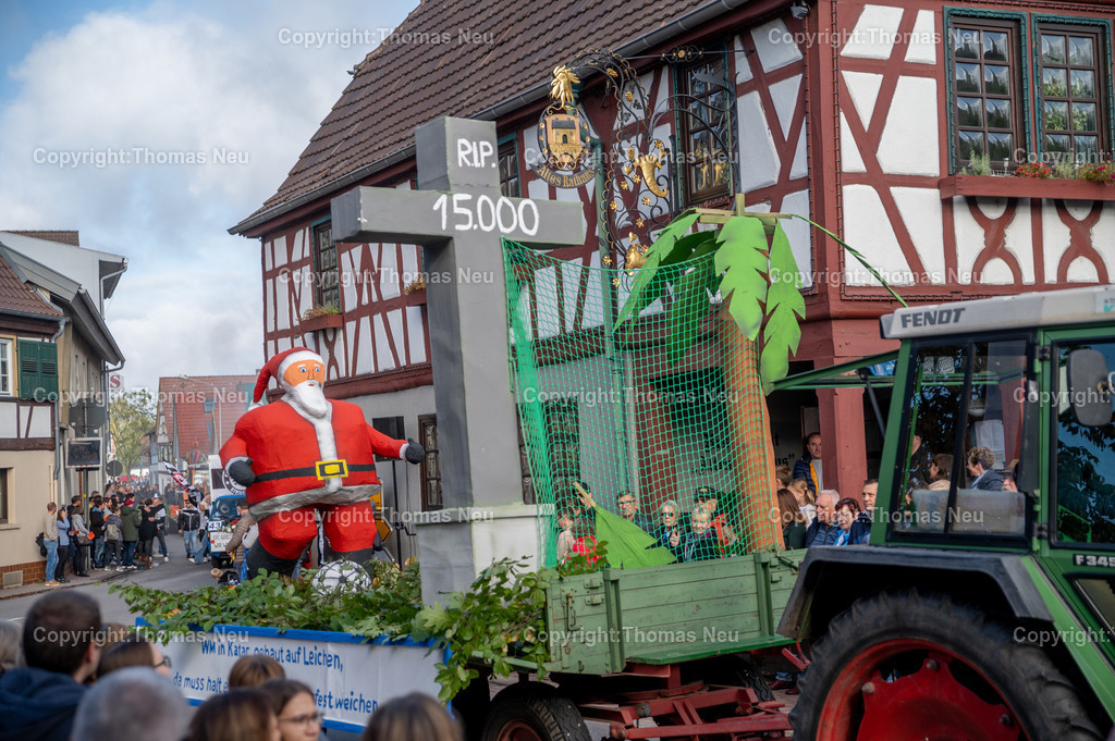 DSC_3071 | ble, Einhausen Giggelkerwe, Kerweumzug, WM in Katar- Gruppe Ladännche, ,, Bild: Thomas Neu