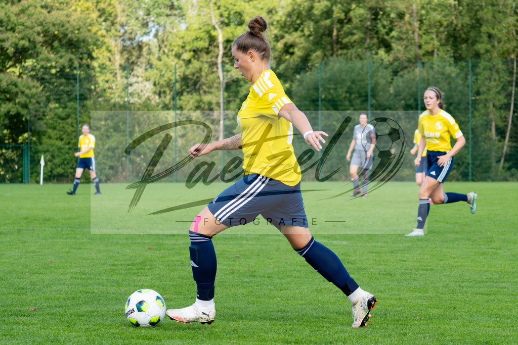 20260906_RULSVK_0089 | Fußball, Frauen:   beim Spiel der Kreisliga zwischen SG Rulle/Haste vs. SV Kettenkamp am 06.09.2026 im Stavermann-Sportpark in Rulle/Wallenhorst, Deutschland.(Foto von Nico Paetzel) - Realisiert mit Pictrs.com