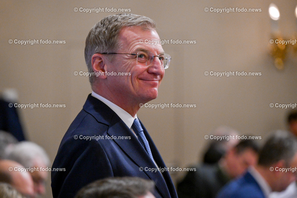 Landhaus Linz_ Promenade_ Landtagssitzung_ 25.01.2024-14 | 25.01.2024, Landhaus Linz AUT, Promenade, Landtagssitzung, im Bild LH Thomas Stelzer (VP, Landeshauptmann Ooe)