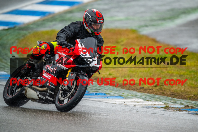 MaZZes_Fotomatrix_20240401_6007705_2392 | Fotograf Mathias Schmid
Sportfotograf,
Eventfotograf,
Hochzeitsfotograf,
Portraitfotograf