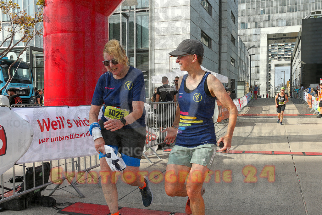 250920_1547_EX1_0688 | Sportfotografie im Rhein-Sieg Kreis, Köln, Bonn, NRW, Rheinland Pfalz, Hessen, etc. Unser Tätigkeitsfeld umfasst den Laufsport vom Volkslauf über den Marathon, Duathlon, Triathon bis zum Ultralauf wie Kölnpfad Ultra oder Schindertrail.