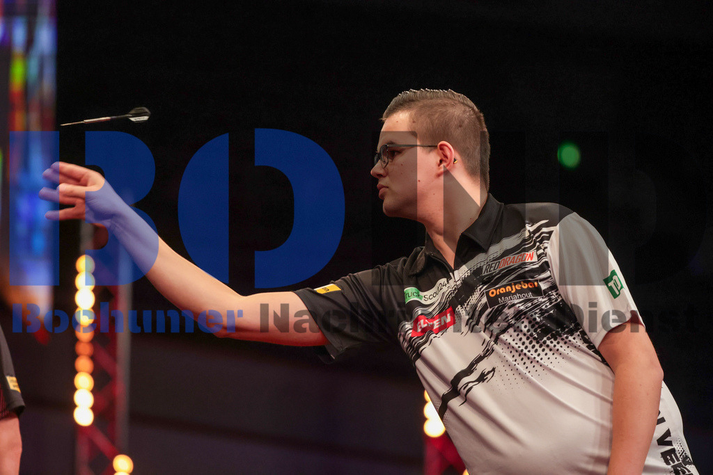  28.10.2023 - 
 | Sebastian Sendlak / Bochumer Nachrichtendienst (BOND) - PDC European Darts Championship: Achtelfinale - Realisiert mit Pictrs.com