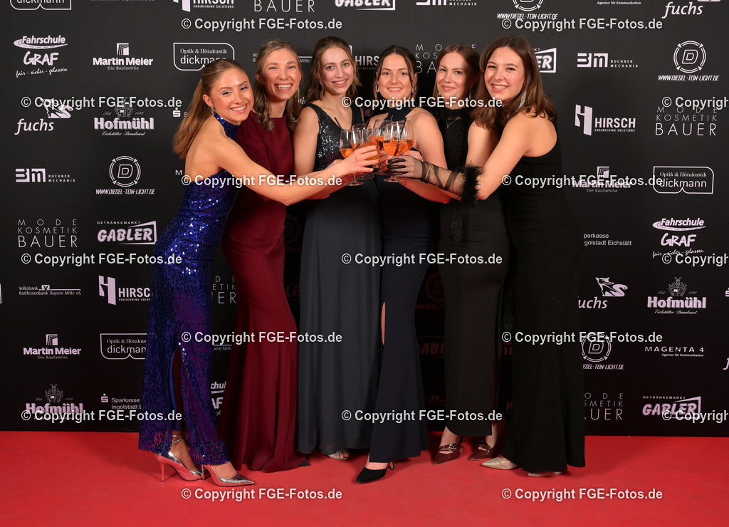 20240127-fge-fotos-0302 | Hofball der FGE am 27.01.2024 im Alten Stadttheater in Eichstätt. - Realisiert mit Pictrs.com