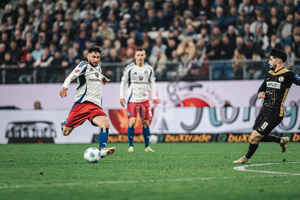 Fußball | Männer | Saison 2024/2025 | 2. Fußball-Bundesliga | 27. Spieltag | Hamburger SV vs. SV 07 Elversberg | 28.03.2025 | Marco Richter (#20, HSV) zieht ab zum Torschuss