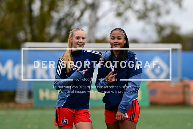 Fußball I Juniorinnen I Saison 2025-2026 I Regionalliga Nord I 7. Spieltag I Hamburger SV U17 - SpVg Aurich U17 I 01399 | Der Sportfotograf. - Realisiert mit Pictrs.com