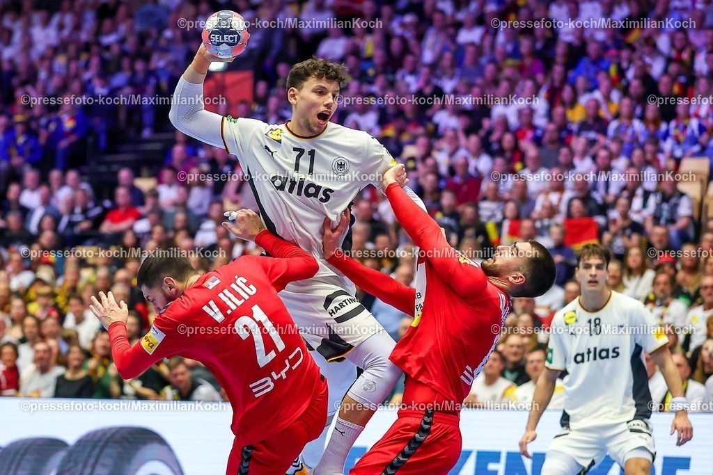 EHF17012602058 | 17.01.2026, Handball, Men's EHF EURO 2026, Deutschland - Serbien, Jyske Bank Boxen in Herning, Dänemark, Preliminary Round:  Marko Grgic (Germany #71) im Zweikampf gegen   Vanja Ilic (Serbien #21)  Uros Kojadinovic (Serbien #15) 