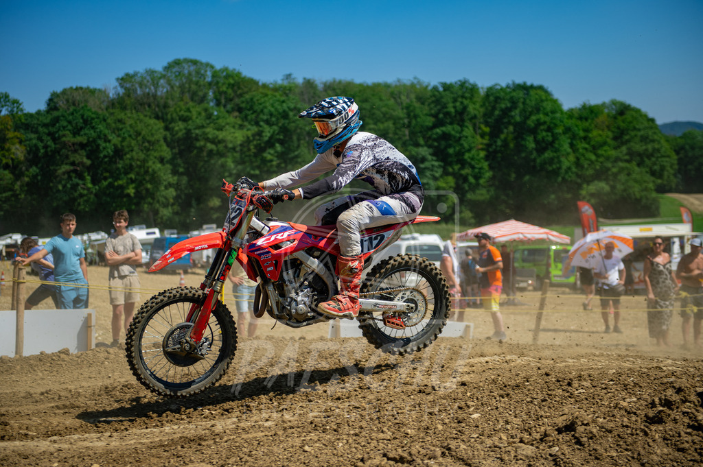 MXO (485) | Paeschuphoto Shop - Wer nicht sucht der auch nicht findet.Ob Motocrossbilder oder von einem besuchtem Spiel, Hauptsache Action. - Realisiert mit Pictrs.com