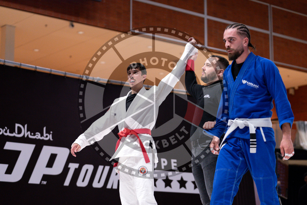 20241013PBB4138 | Athletes compete during the AJP Tour Europe Continental Jiu-Jitsu Amateurs & Masters Championship on October 13, 2024 in Almere near Amsterdam, Netherlands. © Chiara Dazi / photoblackbelt