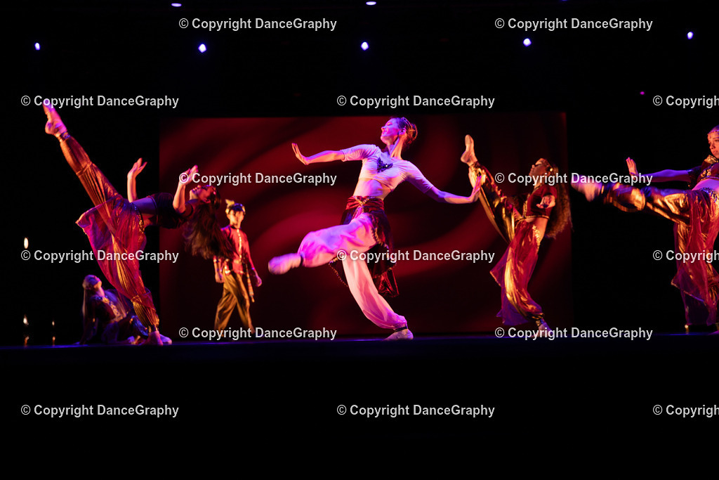 GPHY4095 | DanceGraphy - Realisiert mit Pictrs.com