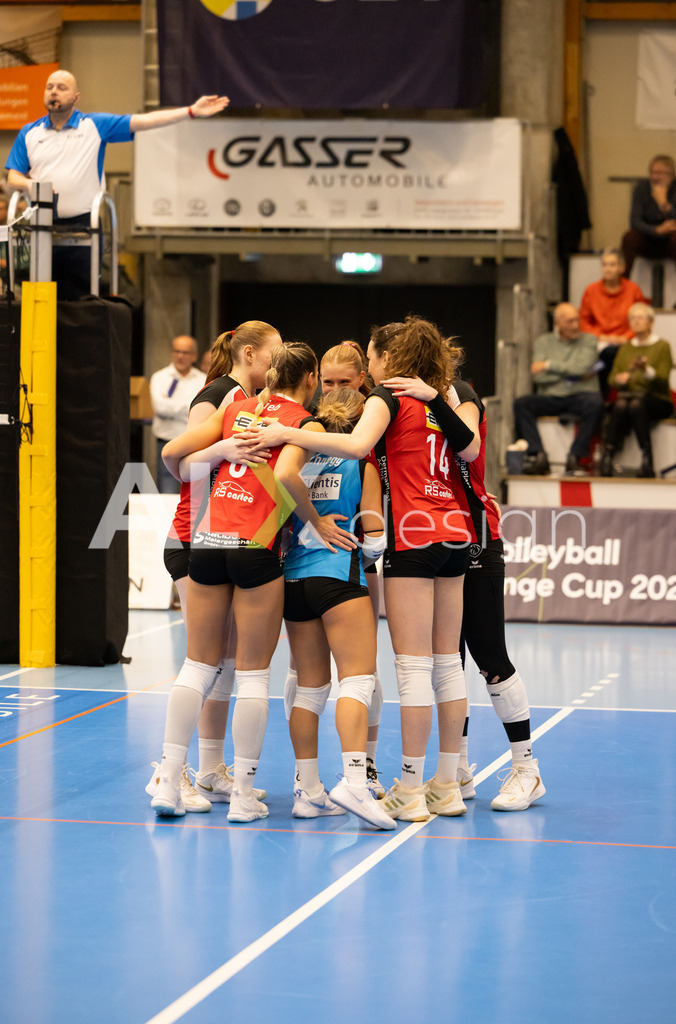 Volleyball I Frauen I Saison 2025-2026 I CEV Volleyball Challenge Cup 2026 | Women I 16th Finals I VC Kanti Schaffhausen - TJ Ostrava I 03.12.2025 | Hochwertige Sportfotos kaufen & lizenzieren für Medien, Vereine, Agenturen & Sportler:innen. Entdecke professionelle Sportfotografie im Bildshop von Alexander Franzen. - Realisiert mit Pictrs.com