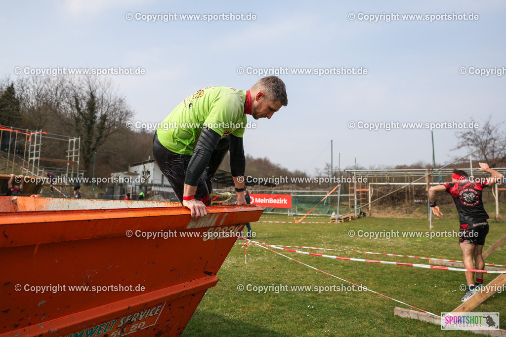LUR_3499 | Celtic Warrior Dirth Run #celticwarriordirtrun #ocr #kidsrace #celtinis #sprint #wallhalla #dirtrun #donnerskirchen#celticwarriordirtruniscoming #celticwarrior #allout #battle #endurance #ultra #celticwarriorultra #yourpictrs #sportshot_your_pictrs