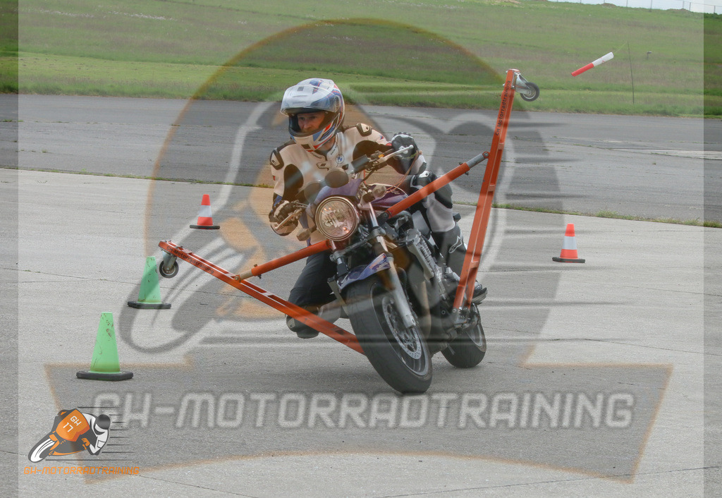 IMG_2065 | gh-motorradtraining-foto.de - Realisiert mit Pictrs.com