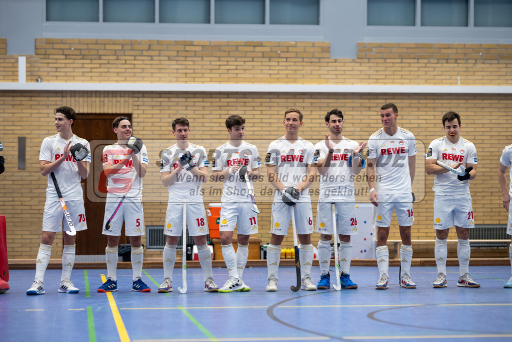 SFE_20240106_0008 | Neuss, Deutschland, 06.01.2024:  in Aktion waehrend des Spiels der Halle 1. Bundesliga Herren zwischen SW Neuss vs Rot-Weiss Köln im Stadionhalle (SW Neuss) am 06.01.2024 in Neuss, Deutschland. (Foto von Stephan Fehrmann)

Neuss, Germany, 06.01.2024:  in action during the game of Halle 1. Bundesliga Herren between SW Neuss vs Rot-Weiss Köln in Stadionhalle (SW Neuss) at 06.01.2024 in Neuss, Deutschland. (Foto von Stephan Fehrmann)