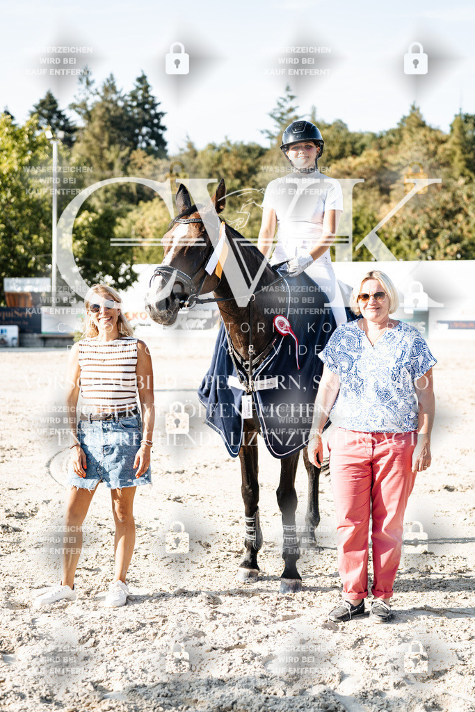 CK705221 | Turnierfotografie Pferdefotografie Trier Rheinland-Pfalz Pferdesport Reitsport Tierfotografie Sportfotografie Pferdevideo Pferdevideografie Equestrianvideography equestrianphotography  - Realisiert mit Pictrs.com