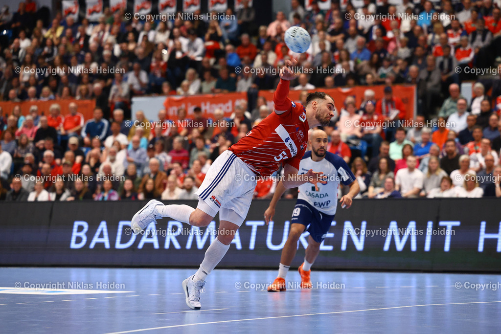 NH_HandballSportVereinHamburg_1VfLPotsdam_HandballBundesliga_03042025 | #51 Casper Mortensen (HSV Hamburg)Handball I Herren I Bundesliga (Daikin HBL) I Saison 2024-2025 I 25. Spieltag I HSV Hamburg - 1. VfL Potsdam I 03.04.2025 I Sporthalle Hamburg