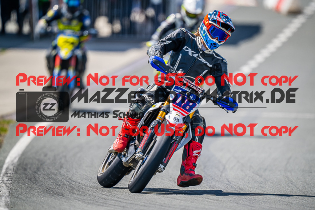 MaZZes_FotoMatrix_230506_4543 | S1