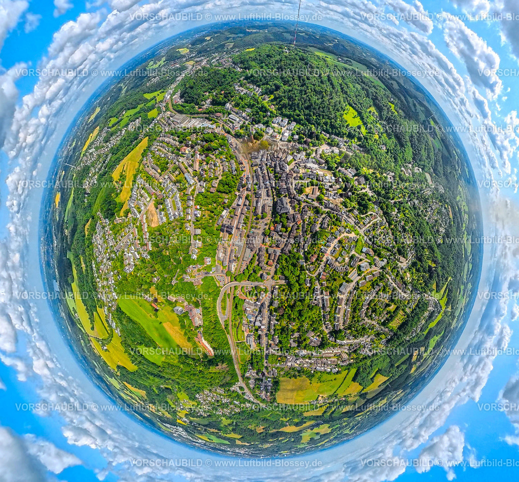 Velbert250690021Neviges | Wohngebiet Ortsansicht Langenberg, Erdkugel, Fisheye Aufnahme, Fischaugen Aufnahme, 360 Grad Aufnahme, tiny world, little planet, fisheye Bild, Langenberg, Velbert, Ruhrgebiet, Nordrhein-Westfalen, Deutschland