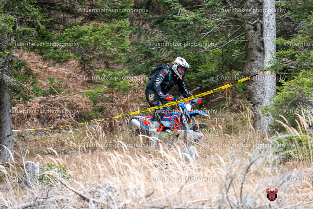 fuernholzer_251026-C2-207 | Fotografische Impressionen von der Red Stag Enduro Extreme by fuernholzer-photography.com. Endurosport in Österreich fotografisch festgehalten von fuernholzer. Auftragsfotografie für Private, Gewerbefotos und Industriefotografie. Eventfotografie, Sportfotografie und Motorsportfotografie. Anbieter von Fotoworkshops, Fototraining, fotografischen Vorträgen und Fotoseminaren.
