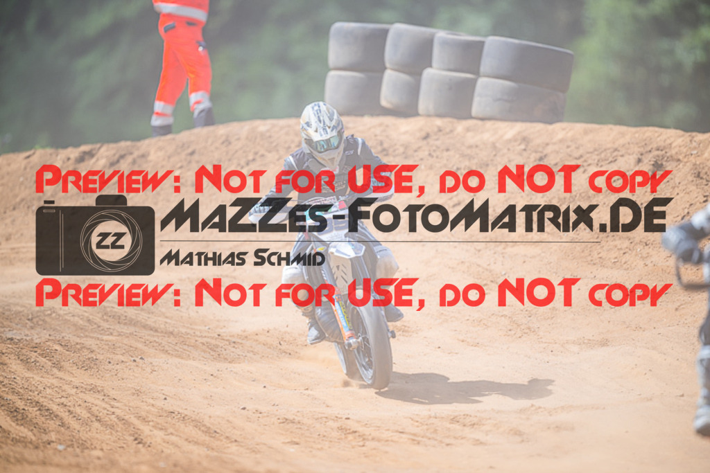 MaZZes_FotoMatrix_220529_6223 | Fotograf Mathias Schmid
Sportfotograf,
Eventfotograf,
Hochzeitsfotograf,
Portraitfotograf