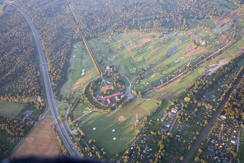 Luftbild: Golfclub Scheibenhardt im Ortsteil Beiertheim-Bulach in Karlsruhe im Bundesland Baden-Württemberg in Deutschland. Foto: IMG_092218.jpg vom 01.08.2016 durch Werner Riehm/FLY-FOTO.de