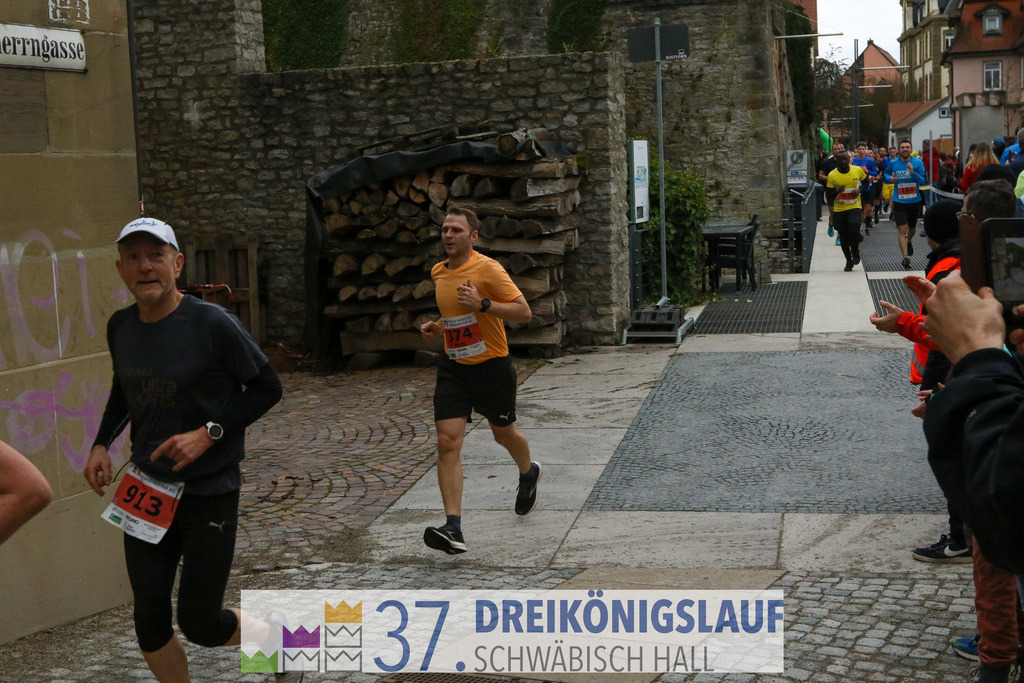 VR Bank Hauptlauf 10000m | 3 Koenigslauf 2023 - Realisiert mit Pictrs.com