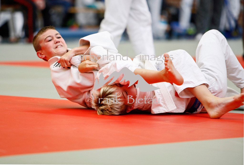 _93T0069 | Medien- Sport- Entertainmentfotos