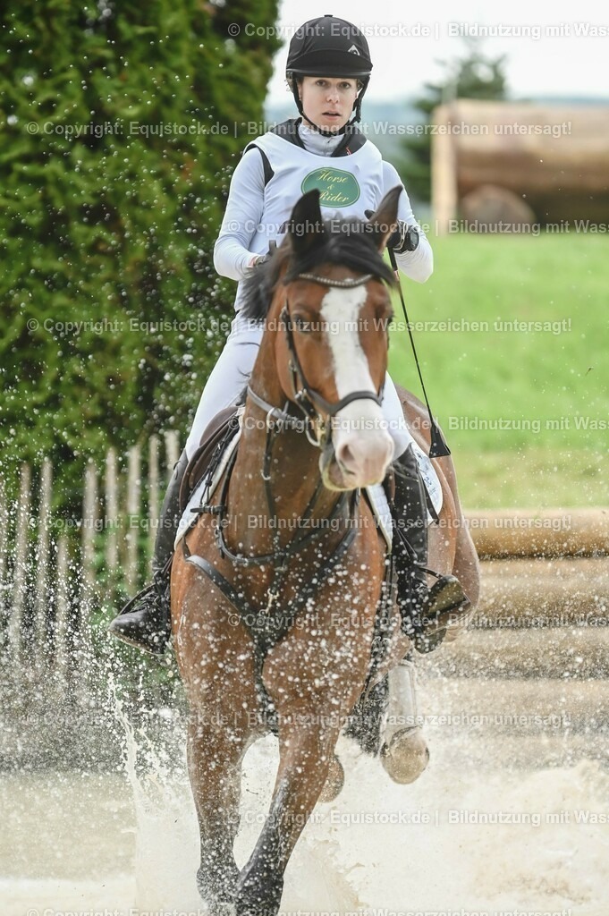 20230513_CCI2_Section2_Gelände_0467 | equistock