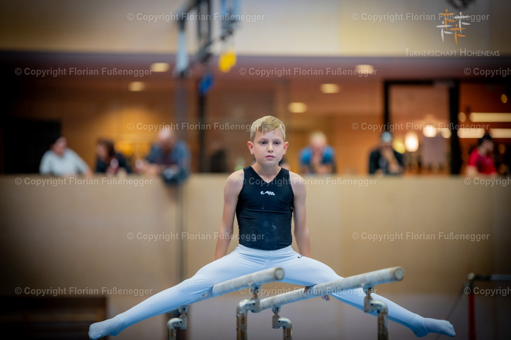 Promo-50 | "Fussifoto.com – Ihr Ansprechpartner für hochwertige Fotografie! Entdecken Sie kreative Bilder und professionelle Dienstleistungen. Kontaktieren Sie uns für Ihre Projekte!"