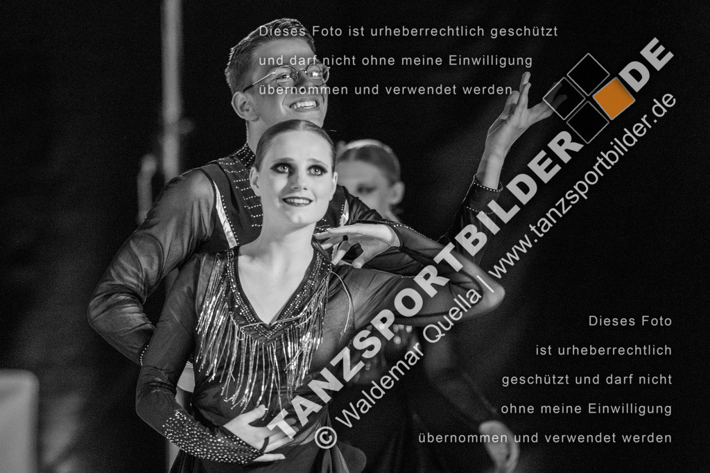 20250503-00436 | Hier finden Sie Tanz Bilder vom Latein und Standard Formationen tanzen. Sportbilder vom Tanzsport. Schöne Fotos und von Weltmeisterschaft, Europameisterschaft, Bundesliga, Regionalliga, Oberliga und Landesliga sowie von GOC Stuttgart, DanceComp, WM Bremen