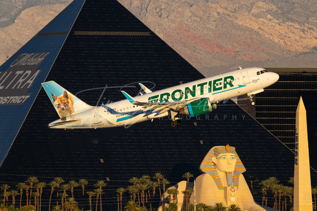 20251005-822A9361 Kopie | Buy high-quality aviation and travel photography prints by professional photographer Timo Breidenstein. Authentic images, professionally printed, worldwide shipping. - Realisiert mit Pictrs.com