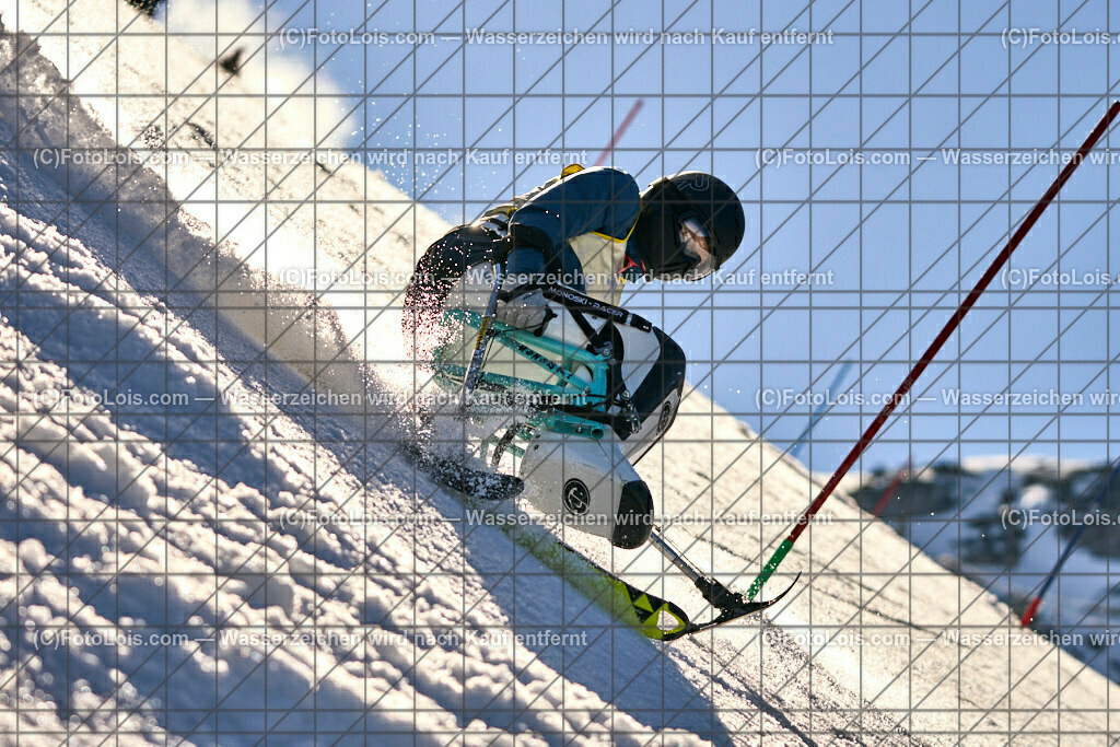 ALP8749_NOe-Kinder-LM_SL-II_Hochkar_Vorlaeuferin Klauser Tanja | (C)FotoLois.com, Alois Spandl. NÖ Kinder-Landesmeisterschaft, SLALOM im Draxlerloch am Hochkar, zweiter Lauf, So 18. Februar 2024.