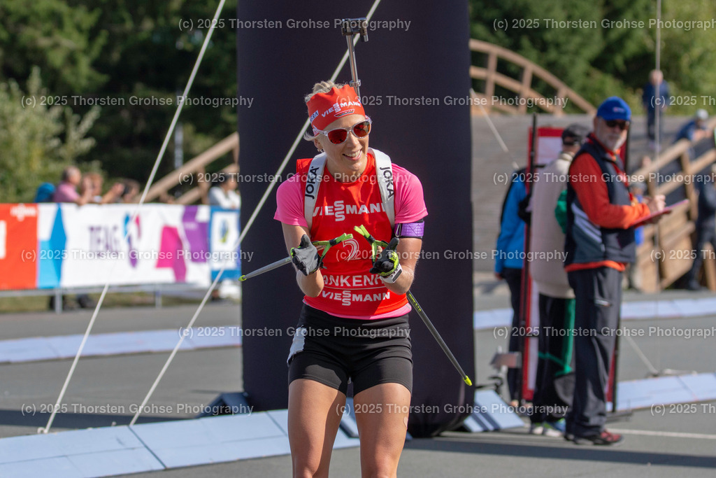 Deutsche Meisterschaften Biathlon 2018 | Deutsche Meisterschaften Biathlon 2018, Massenstart Frauen am 15.09.2018 in der DKB SKI ARENA in Oberhof, (Deutschland)

Bild: Karolin Horchler vom WSV Clausthal-Zellerfeld / BwB (2) - Realisiert mit Pictrs.com