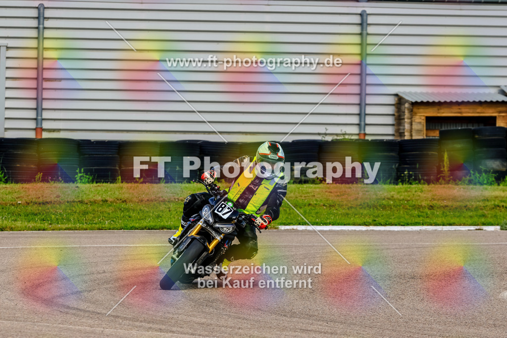 MotoTeam-8349 | Hier findet Ihr Bilder von Touristenfahrten auf der Nürburgring Nordschleife oder von anderen Veranstaltungen die ich besucht habe. Viel Spass beim Durch Schauen 