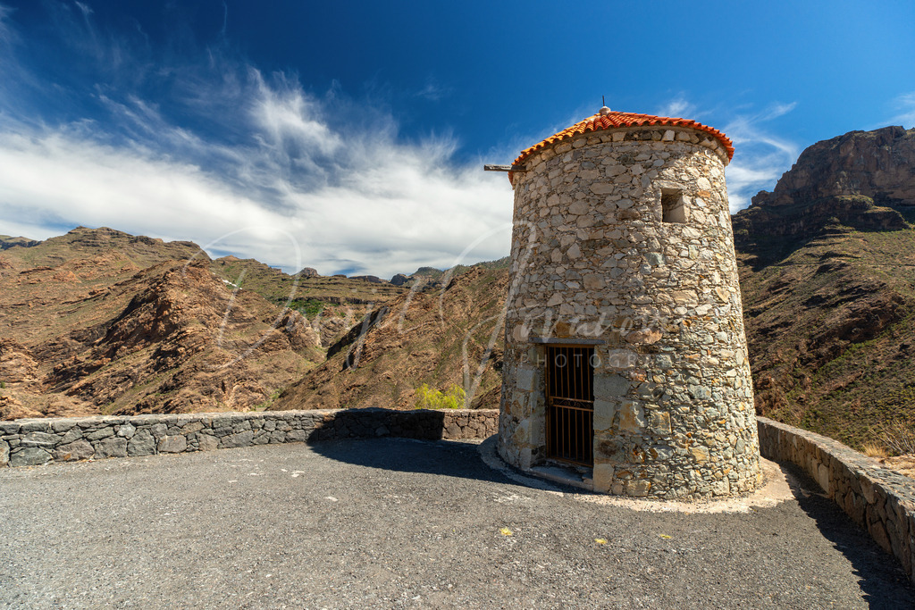 Windmühle | Eine ehemalige Windmühle in den Bergen Gran Canarias