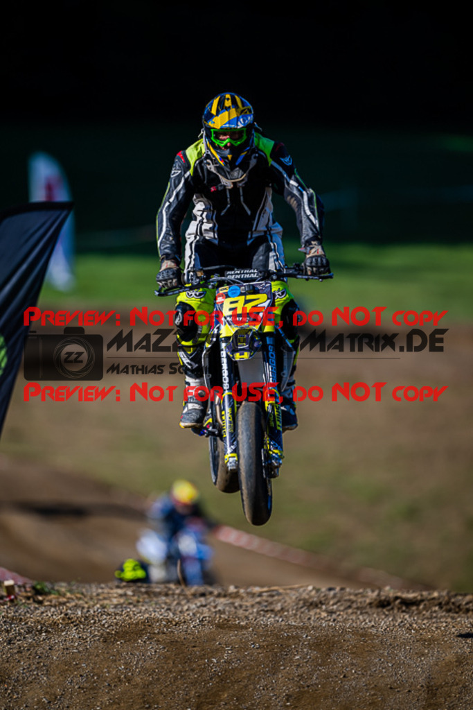 MaZZes_FotoMatrix_220903_9521 | S3