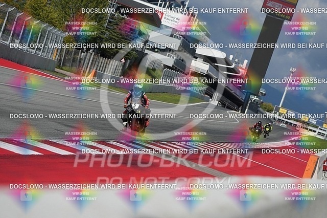2025_10_26_PBK_62066 | Sportfotografie; SlowMotion; Video; Rennstrecke; Hafeneger; RSE; Speer; Trackday; Motorsportarena; Hockenheimring; Brno; Most; Barcelona; Valencia, Benny; Kaetzmer;