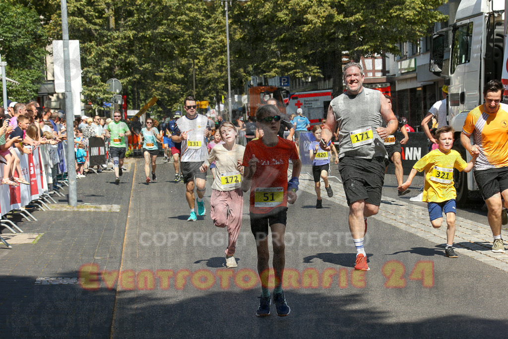 250621_1049_EX1_2710 | Sportfotografie im Rhein-Sieg Kreis, Köln, Bonn, NRW, Rheinland Pfalz, Hessen, etc. Unser Tätigkeitsfeld umfasst den Laufsport vom Volkslauf über den Marathon, Duathlon, Triathon bis zum Ultralauf wie Kölnpfad Ultra oder Schindertrail.