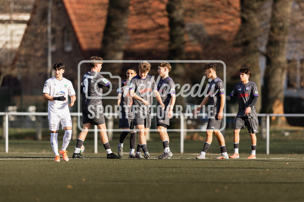 Fußball I Herren I Saison 2025-2026 I Freundschaftsspiel I VFL Osnabrück A-Junioren - JFV Bremen-019 | realhellocedii - Realisiert mit Pictrs.com