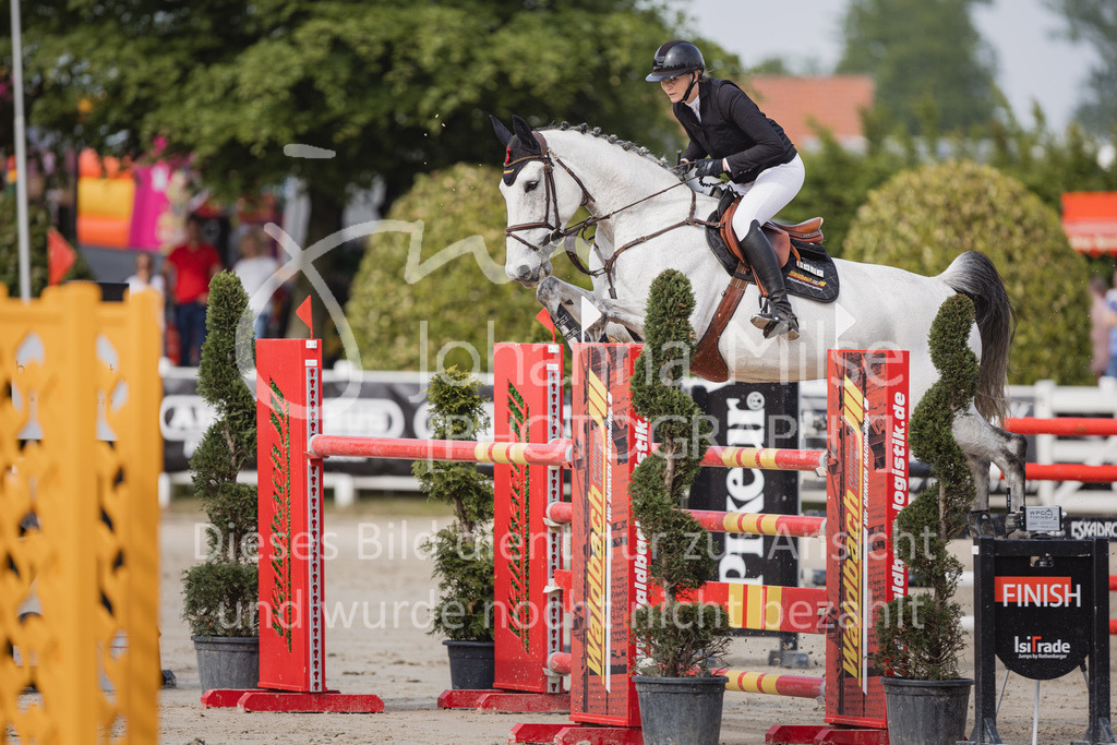 230521_MayDays_M__-Spr-835 | 3. Etappe der Waldbach Amateur Tour, M**-Springen mit steigenden Anforderungen, Herford-Laar, May Days, 21.05.2023